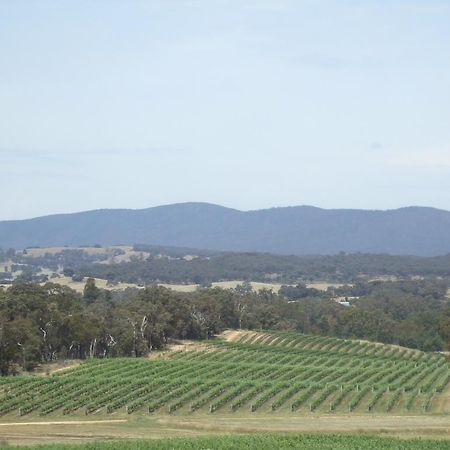 Summerfield Winery And Accommodation Pyrenees Exterior photo
